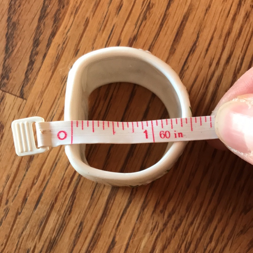 Holly Napkin Rings - Picture 5 of 6
